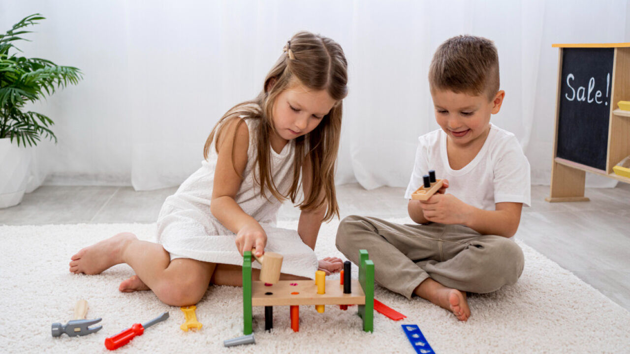 Zabawki edukacyjne dla dzieci – pomysł na ciekawe spędzenie czasu